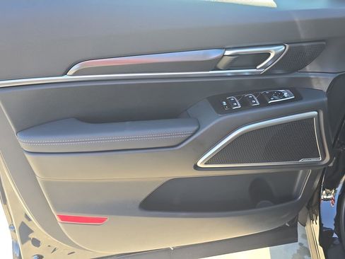New 2025 Kia Telluride S image 19