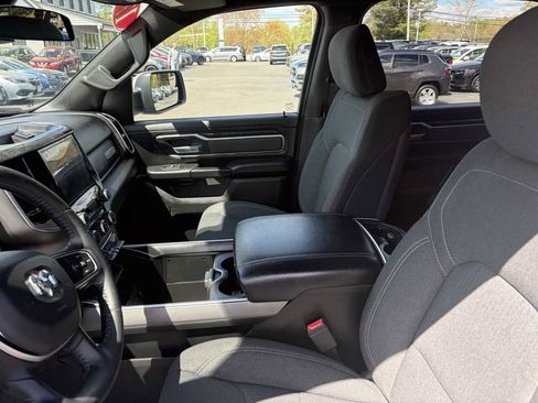 Used 2019 RAM 1500 Big Horn AWD/4WD image 10