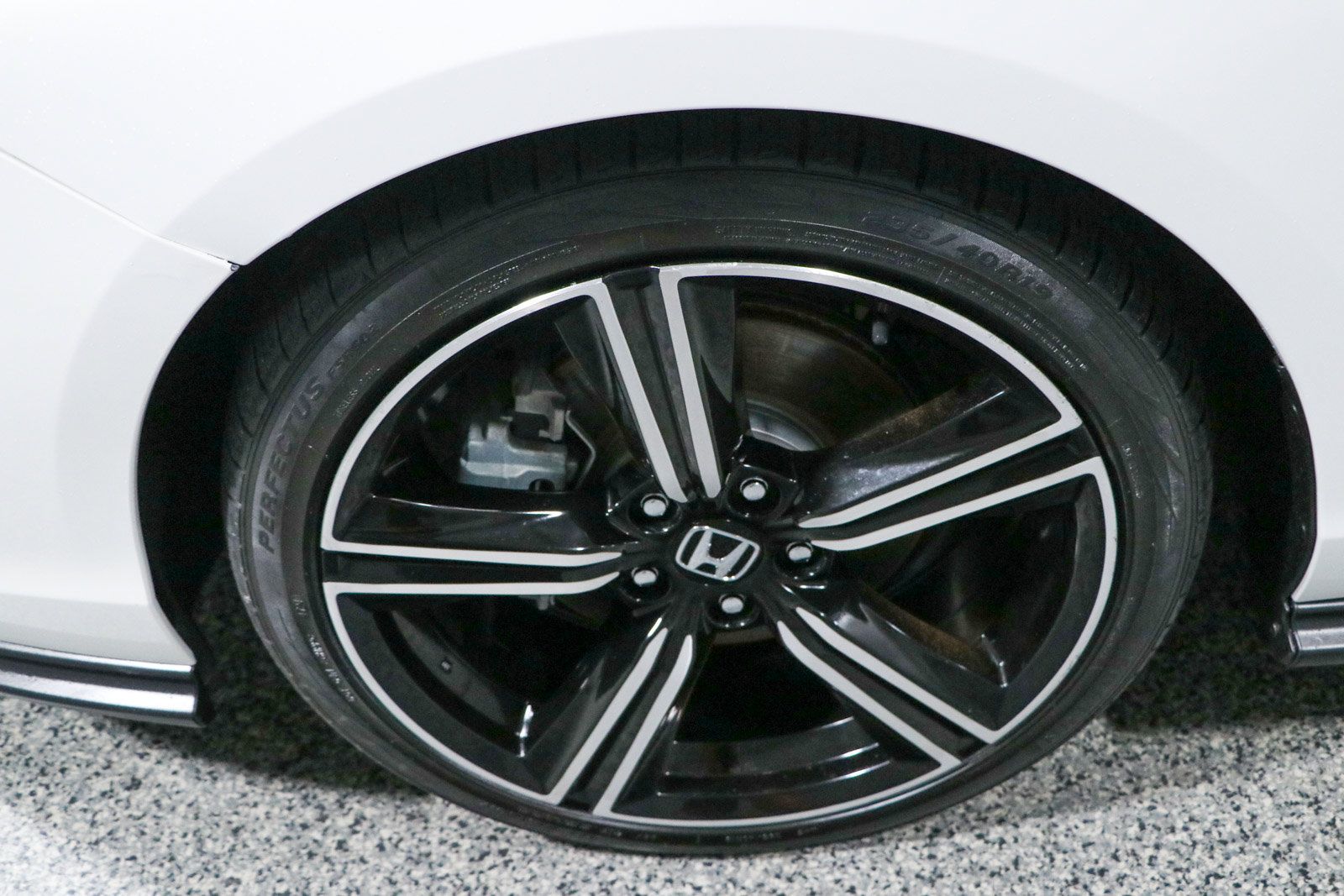 Used 2023 Honda Accord Sport image 11