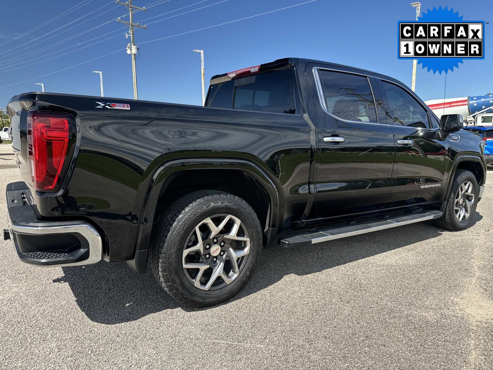 Used 2024 GMC Sierra 1500 SLT w/ SLT Premium Plus Package AWD/4WD image 4