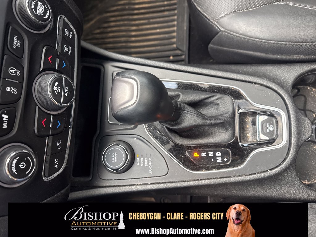 Used 2021 Jeep Cherokee Limited w/ Mopar Interior Package AWD/4WD image 24
