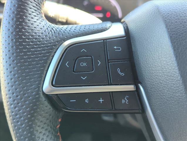 Certified 2024 Toyota Sienna XSE FWD image 14