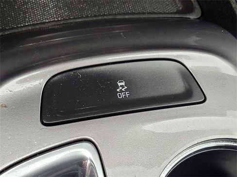 Used 2023 Chevrolet Malibu LT image 15