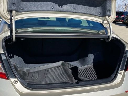 Used 2019 Honda Accord Hybrid image 22