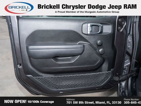 Used 2023 Jeep Wrangler Sport image 11