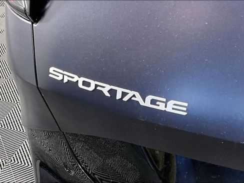 New 2026 Kia Sportage SX FWD image 10