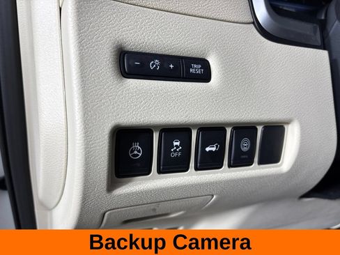 Used 2023 Nissan Murano Platinum w/ Cargo Package FWD image 10