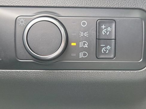 Certified 2023 Ford Escape AWD image 30