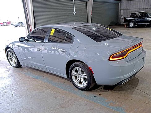 Used 2021 Dodge Charger SXT w/ Leather Interior Group RWD image 8