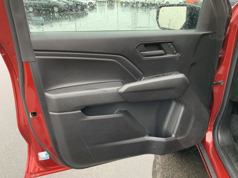 Used 2023 Chevrolet Colorado Trail Boss w/ LPO, Dark Essentials Package image 21