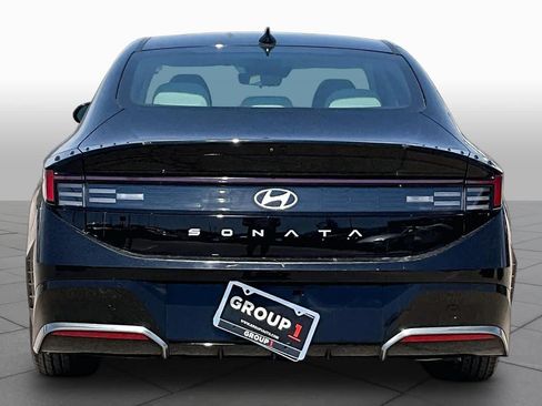 Used 2025 Hyundai Sonata SEL FWD image 5