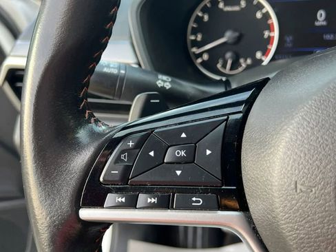 Used 2024 Nissan Altima 2.5 SR image 16