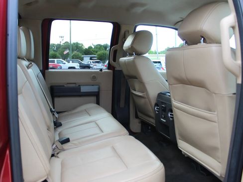Used 2015 Ford F250 Lariat w/ Lariat Interior Package AWD/4WD image 27