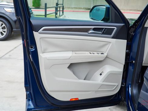 Used 2019 Volkswagen Atlas SEL image 13