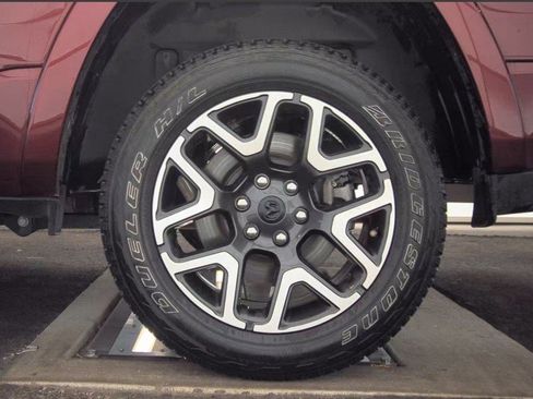 Used 2025 RAM 1500 Laramie w/ Sport Appearance Package image 7