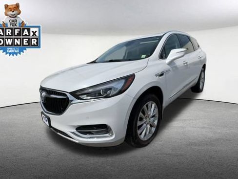 Used 2021 Buick Enclave Premium w/ Sun and Sites Package AWD/4WD image 5