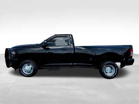 Used 2024 RAM 3500 Tradesman w/ Protection Group AWD/4WD image 2