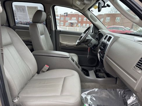 Used 2005 Dodge Dakota Laramie image 33