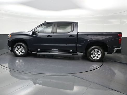 Used 2023 Chevrolet Silverado 1500 LT RWD image 2