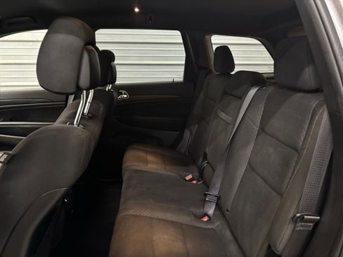 Used 2019 Jeep Grand Cherokee Laredo image 23