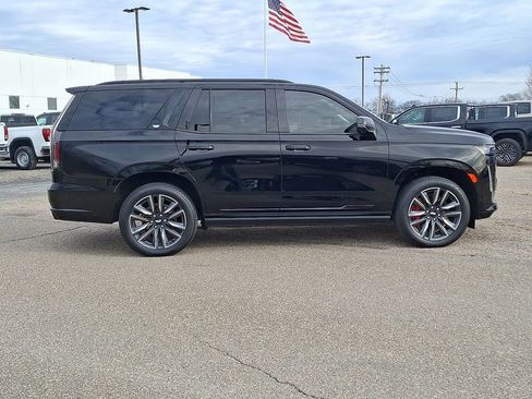 Used 2024 Cadillac Escalade Sport Platinum w/ Heavy-Duty Trailer Package image 7