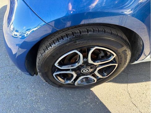 Used 2016 smart fortwo Prime image 25