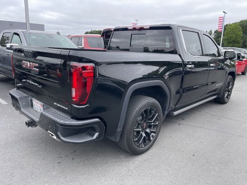 Used 2023 GMC Sierra 1500 Denali w/ Technology Package AWD/4WD image 2
