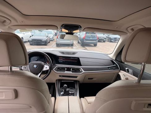 Used 2020 BMW X7 xDrive40i w/ Premium Package AWD/4WD image 23