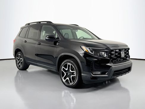 Certified 2023 Honda Passport Elite image 3