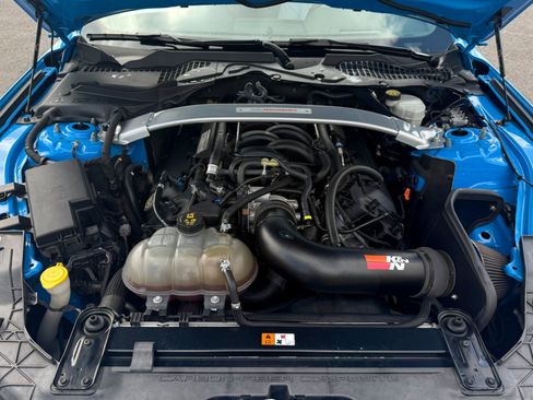 Used 2017 Ford Mustang Shelby GT350 w/ Electronics Package RWD image 44