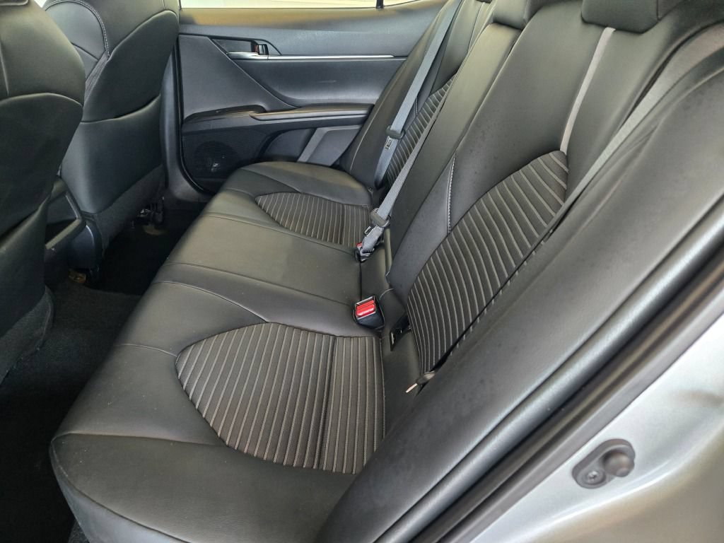 Used 2024 Toyota Camry SE FWD image 15