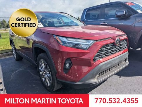 Used 2023 Toyota RAV4 XLE Premium FWD image 2