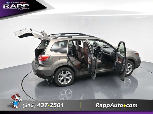 Used 2017 Subaru Forester 2.5i Touring AWD/4WD image 30