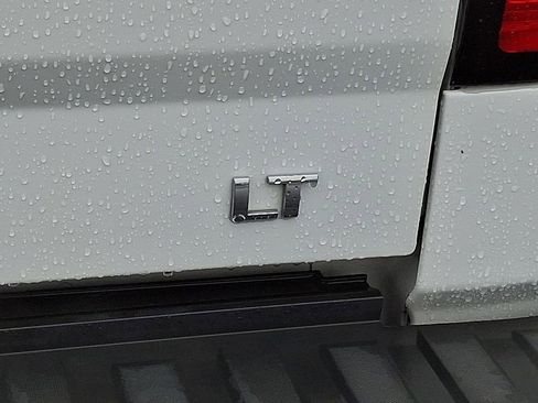 Used 2018 Chevrolet Silverado 1500 LT w/ All Star Edition image 31