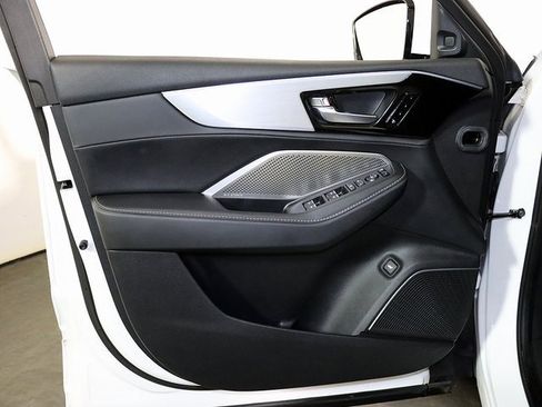 Certified 2023 Acura MDX SH-AWD w/ Technology Package image 25