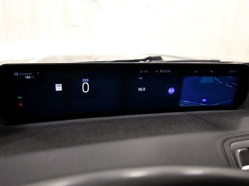 Used 2025 Ford Expedition Tremor image 24