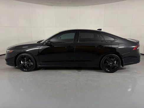 Used 2023 Honda Accord Sport image 5
