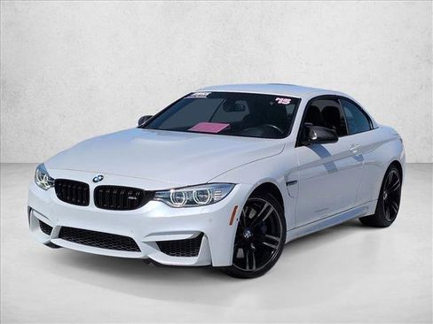 Used 2015 BMW M4 Convertible RWD image 2