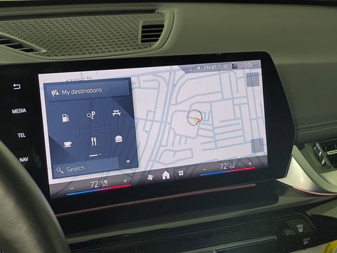 Certified 2025 BMW X1 xDrive28i w/ Technology Package image 18