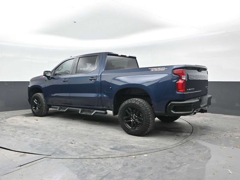 Used 2021 Chevrolet Silverado 1500 Custom Trail Boss AWD/4WD image 2