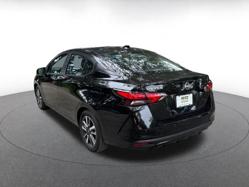 Used 2025 Nissan Versa SV FWD image 9