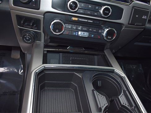 Used 2022 Ford F250 Lariat w/ Lariat Ultimate Package image 21