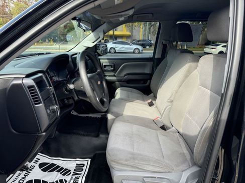 Used 2018 Chevrolet Silverado 1500 Custom RWD image 13
