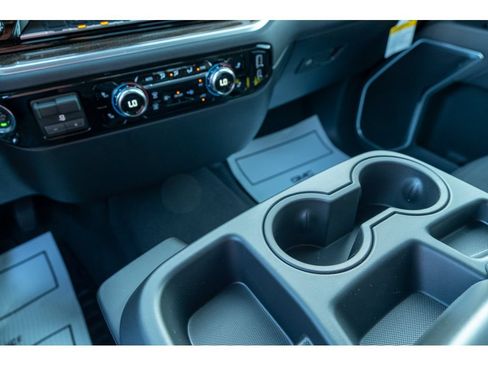 New 2026 GMC Sierra 1500 Elevation AWD/4WD image 25