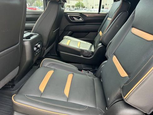 Used 2021 GMC Yukon AT4 w/ AT4 Premium Plus Package image 17