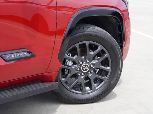 Certified 2023 Toyota Sequoia Platinum AWD/4WD image 8