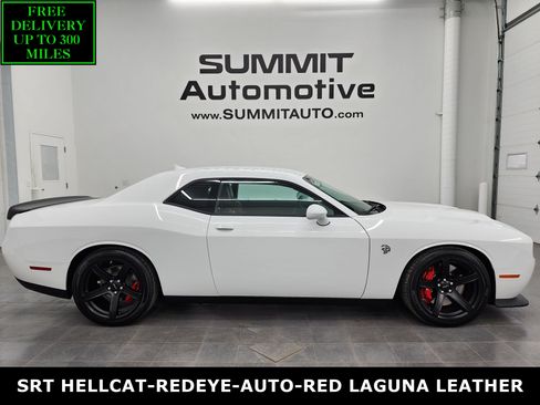 Used 2019 Dodge Challenger SRT Hellcat Redeye RWD image 1