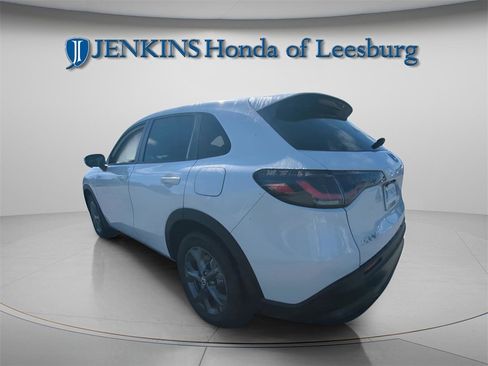 New 2026 Honda HR-V LX image 3