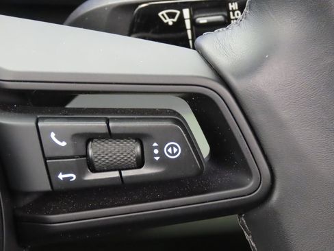 Certified 2024 Porsche Macan 4 Electric AWD/4WD image 22
