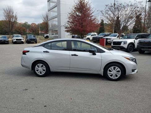 Certified 2025 Nissan Versa S w/ Trunk Package image 3